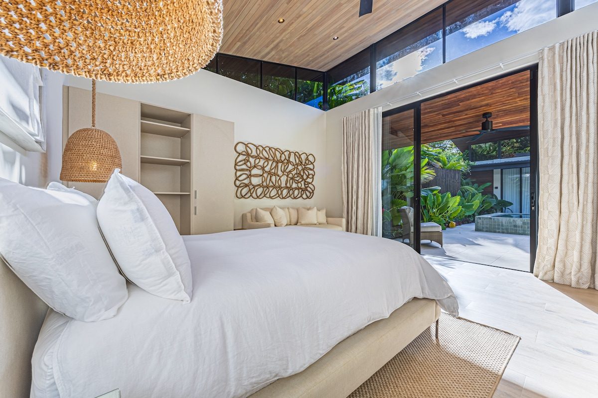Photograph of Casa Teca, a contemporary tropical high-end home in Playa Pelada, Nosara