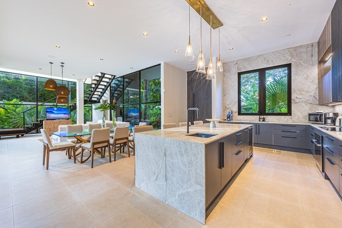 Photograph of Casa Teca, a contemporary tropical high-end home in Playa Pelada, Nosara