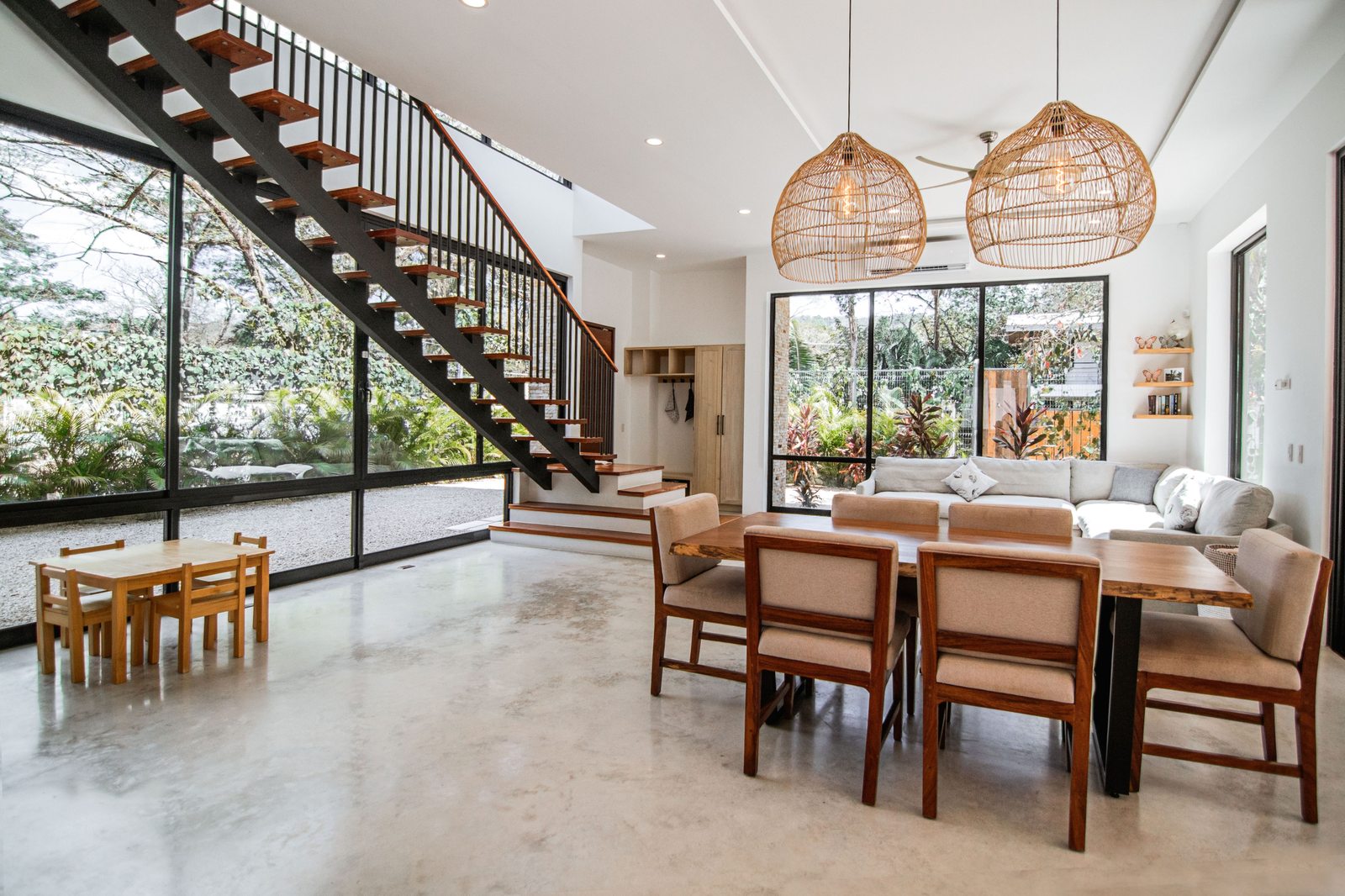 Photograph of Casa Alero, a modern tropical high-end home in Selvamar, Nosara