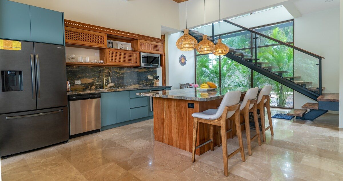 Photograph of Miski Wasi, a contemporary tropical / na high-end home in Nosara
