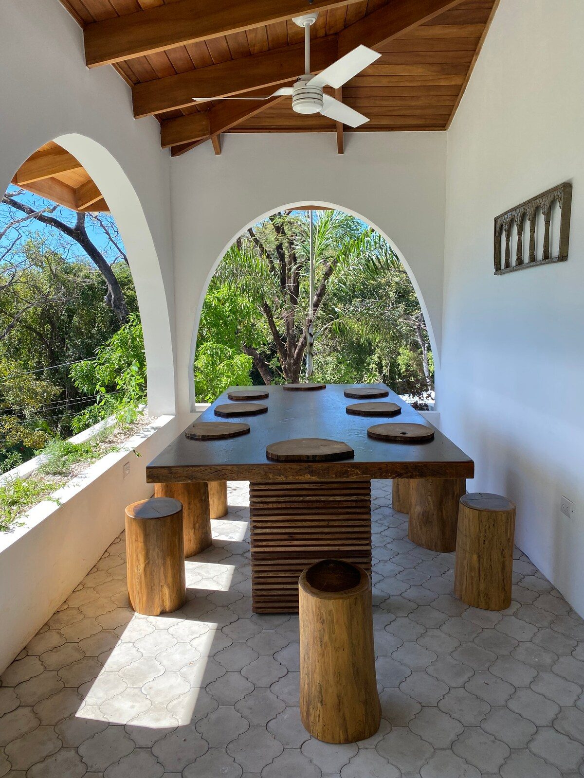 Photograph of Oasis Marroquí, a contemporary high-end home in Nosara