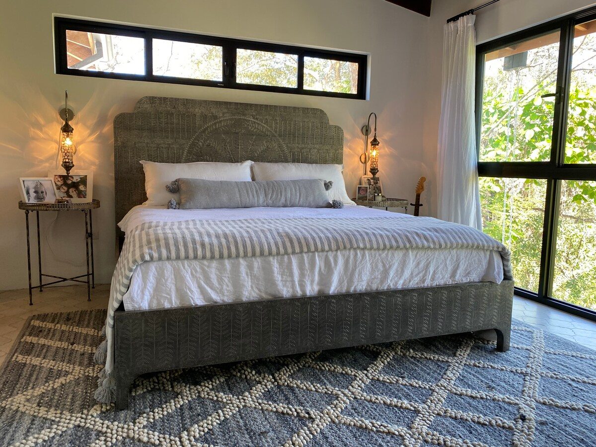 Photograph of Oasis Marroquí, a contemporary high-end home in Nosara