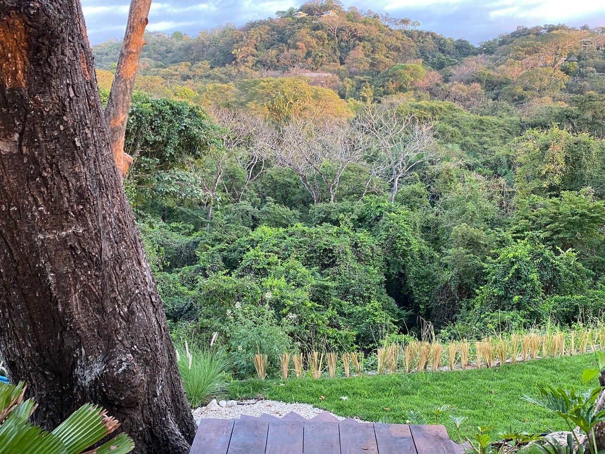 Photograph of Oasis Marroquí, a contemporary high-end home in Nosara