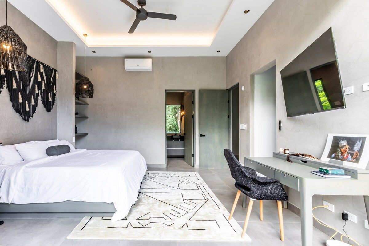 Photograph of Casa Selva, a contemporary tropical mode high-end home in Nosara